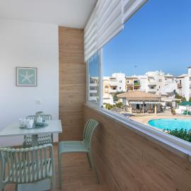 Pool Condo, ξενοδοχείο στην Ταβίρα
