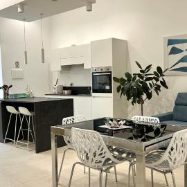 Civico5 - Spazioso appartamento 110 mq a Cefalù, hotel em Cefalù