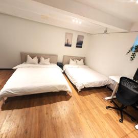 Dana-Quiet & Central Apartment-2, khách sạn ở Tallinn