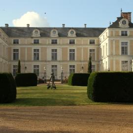 Chateau Colbert, hotel Maulévrier városában