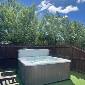 Lbtie Lodge with Two Private Hot Tubs - Fife - Loch Leven - Lomond Hills