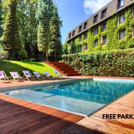 Booking Hotel & Spa, hotel en Cracovia