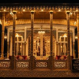 CASTLE GROUP OF HOUSEBOATs, hotel em Durgjan