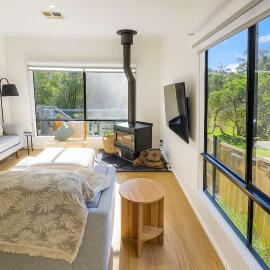 The Valley Retreat - Relaxing Cosy Coastal Escape, hotel i Second Valley