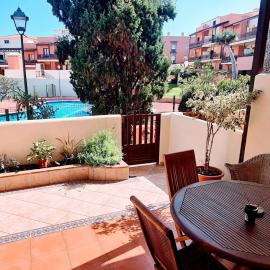 VV Los Balconcitos 21 "by henrypole home"