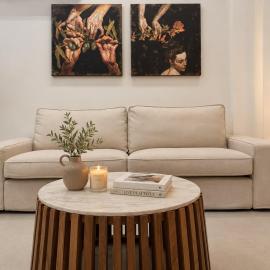 Idei-Eos Charming & Comfort Apartment, hótel í Nicosia