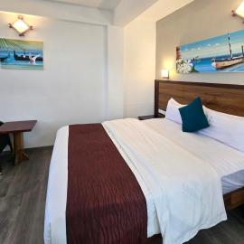 Tropic Tree Maldives, hotel din Gulhi