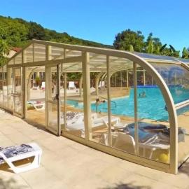 Chalet 2 étoiles - Piscine - ccbgaba, hotel in Bézenac