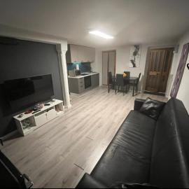 Caddeohost - Apartment and hostel in Casentino