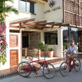 Hotel Siesta Holbox, готель у місті Острів Гольбош