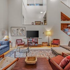 Black Forest - Wifi, Pet Friendly, Grill, Deck, Screen Porch, Family Friendly, Fireplace, Pool Access, Hiking