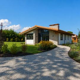 Villa Inés · Llanes · Casa planta baja con jardín