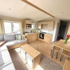 The Willow Modern 8 Berth Static Caravan in Camber Sands, hotel a Camber