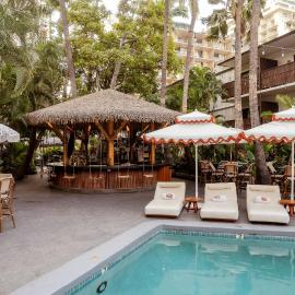 White Sands Hotel