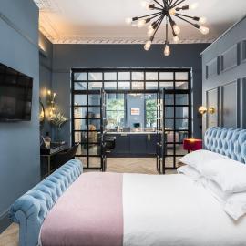 Neptune Boutique Hotel Apartments，位于切尔滕纳姆的酒店