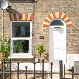 Swift Host - Newmarket House - Golden Triangle - Sleeps 4 - Garden