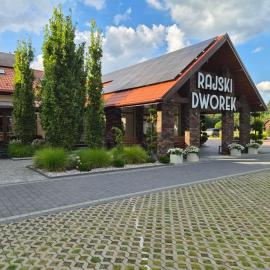 Dom Weselny Rajski Dworek, hotel em Drzewica