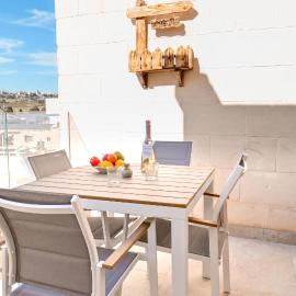 Viviani Court 2bd Modern Apt Xewkija Gozo - Happy Rentals