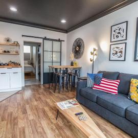 Downtown Dwelling 1616