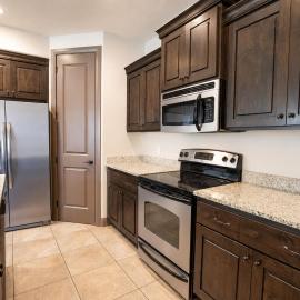 Home Away Stay and Play Wheelchair Accessible, hotel di Washington
