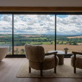 Luxury Retreat in Angus with Sunset Valley Views