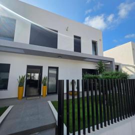 villa garden priv heated pool, near beach, lisbon