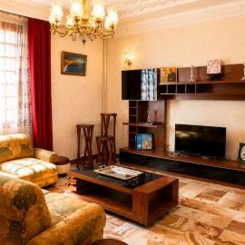 Étage de Villa authentique et chaleureux, hotel en Constantina