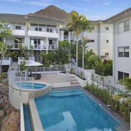 Resort Style Apartment on Gregory