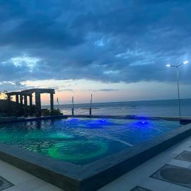 El Salvador Beachfront, hotel en San Isidro