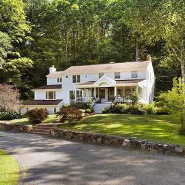 Private 5-Acre Retreat, 5BR Near NYC, hotel Mount Kiscóban