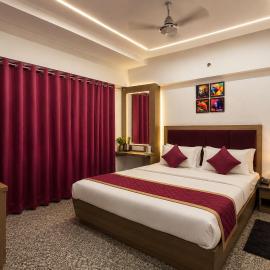 Luxmi Hotel