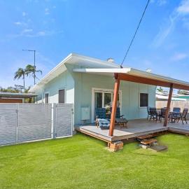 Skippy's Beach House, hotel a Woorim