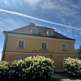 Pension Fara Milíře, hotel din Milíře