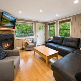 Treetop 15 Townhome Near Slopes Village Gated Parking Wi-Fi