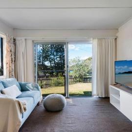 Beach House On Booth, Hotel in Narrawallee