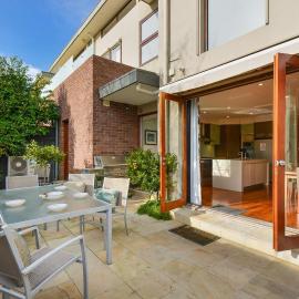 Boutique Stays - Maple on Kent