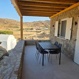 Sun & Stones Suite, hotel a Agrari