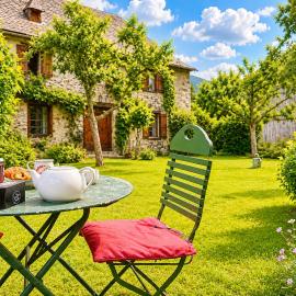 Le Poutore - A romantic retreat & secret garden