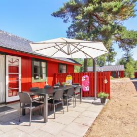 Holiday Home Ronja - 300m from the sea by Interhome