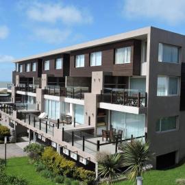 Linda Bay 522 y 506, hotel in Mar de las Pampas