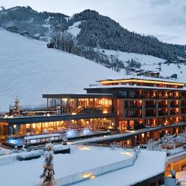 DAS EDELWEISS - Salzburg Mountain Resort, hotell sihtkohas Grossarl