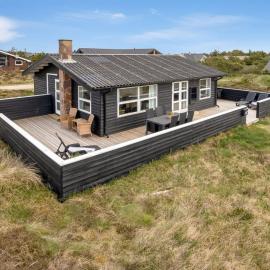 Holiday Home Arbnora - 400m from the sea by Interhome, hotel em Bjerregård
