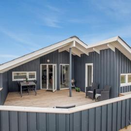 Holiday Home Estella - 500m to the fjord by Interhome