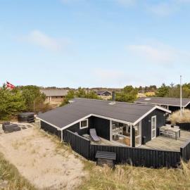 Holiday Home Julan - 600m from the sea by Interhome
