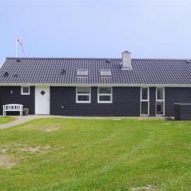 Holiday Home Aved - 350m from the sea by Interhome