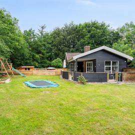 Holiday Home Helghi - 30km from the sea by Interhome, hotel en Toftlund