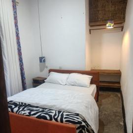 JEANES Resort, hotel u gradu Kinigi