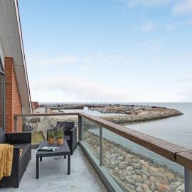 Apartment Femme - 15m from the sea by Interhome