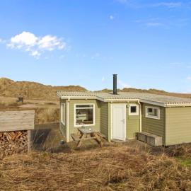 Holiday Home Adi - 75m from the sea by Interhome, hotel i Løkken