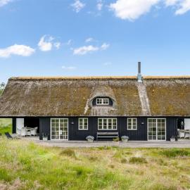 Holiday Home Helmi - 1-5km from the sea by Interhome